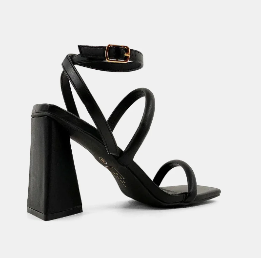 The Evangeline Heel Black